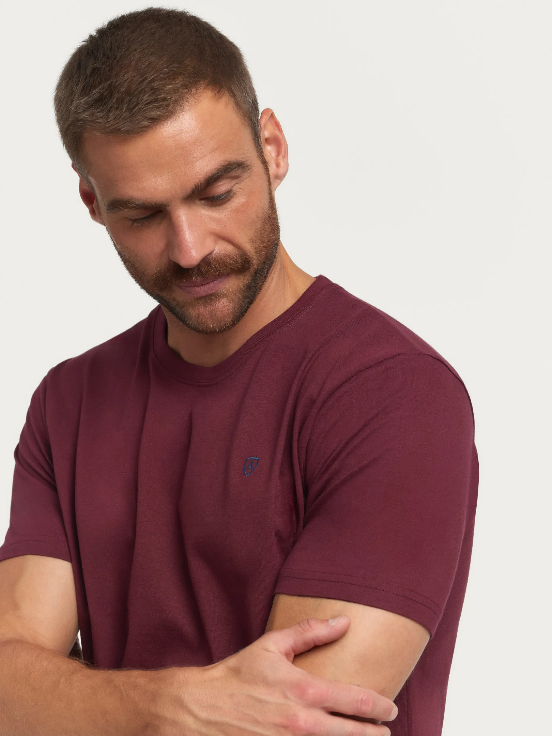 CAMISETA BASICA <Alvaro Moreno Online