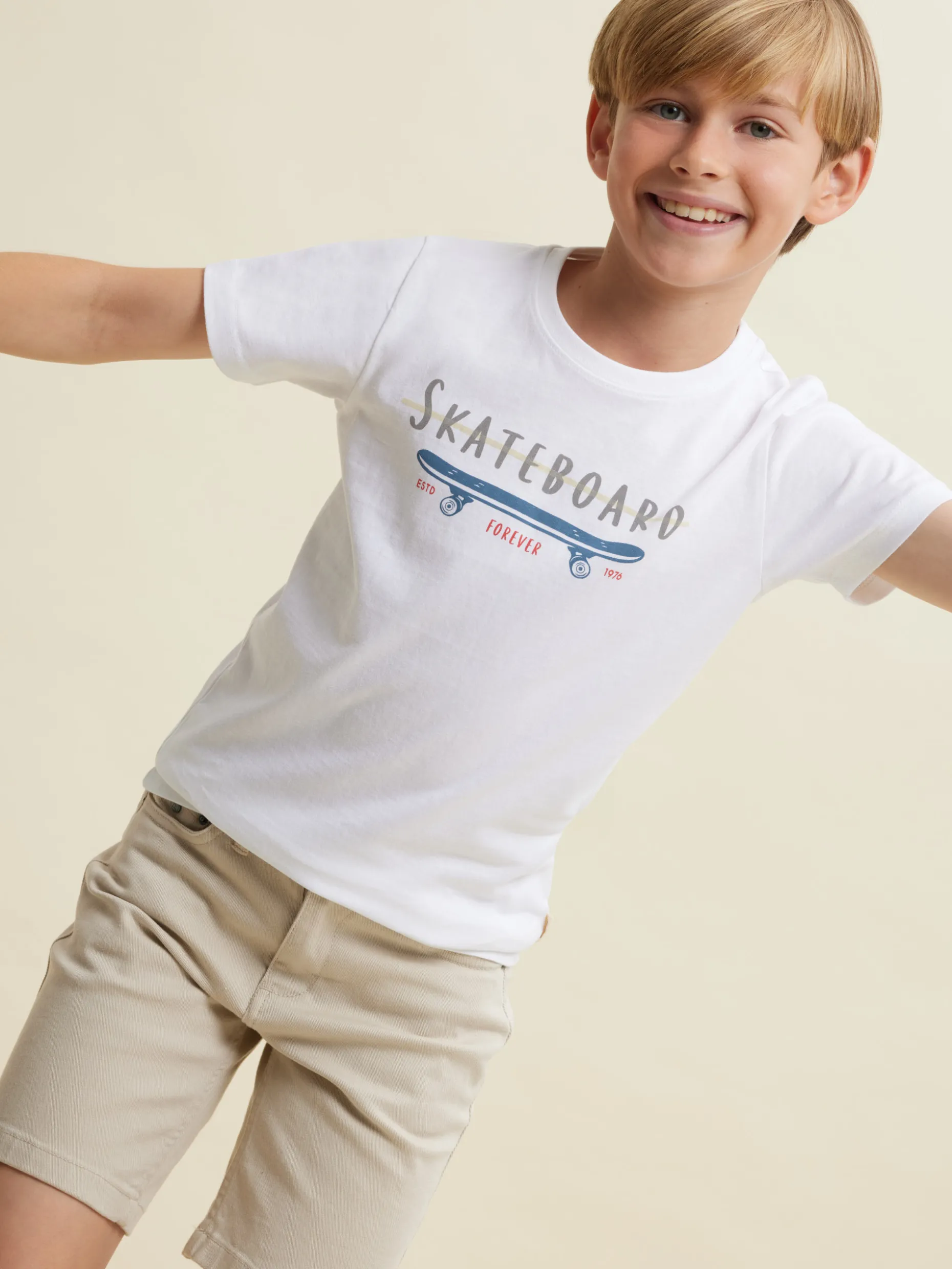 CAMISETA SKATEBOARD KIDS <Alvaro Moreno Discount